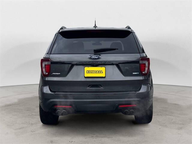 2018 Ford Explorer Sport