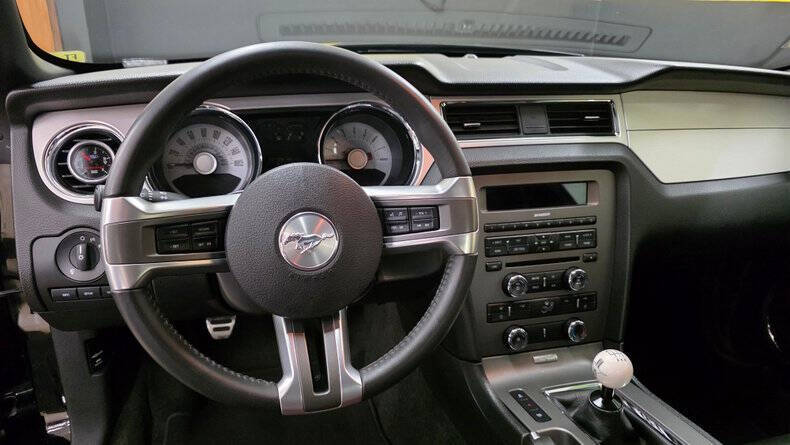 2012 Ford Mustang