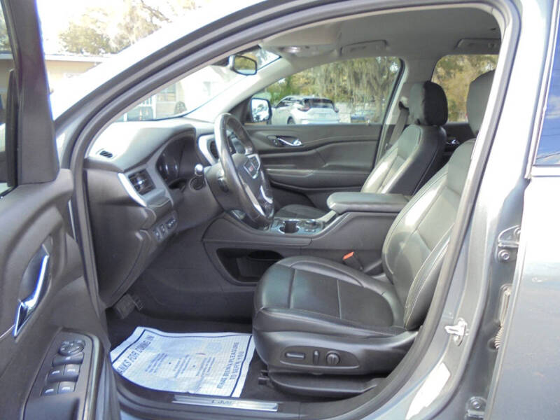 2020 GMC Acadia SLT