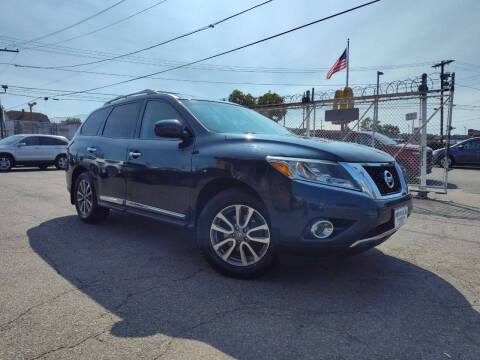 2014 Nissan Pathfinder for sale at Imports Auto Sales INC. in Paterson NJ