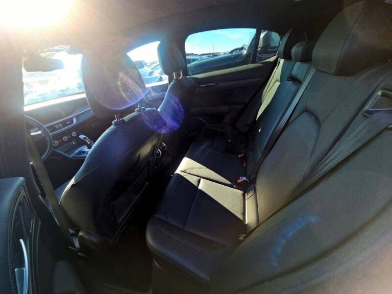 2022 Alfa Romeo Stelvio