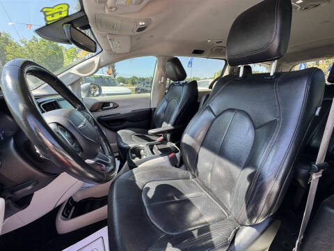 2019 Chrysler Pacifica Touring L