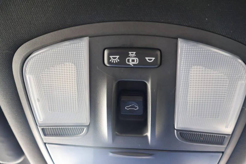 2019 Hyundai Veloster Turbo Ultimate