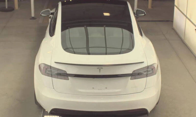 2021 Tesla Model S Plaid