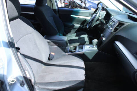 2013 Subaru Outback 2.5i Premium