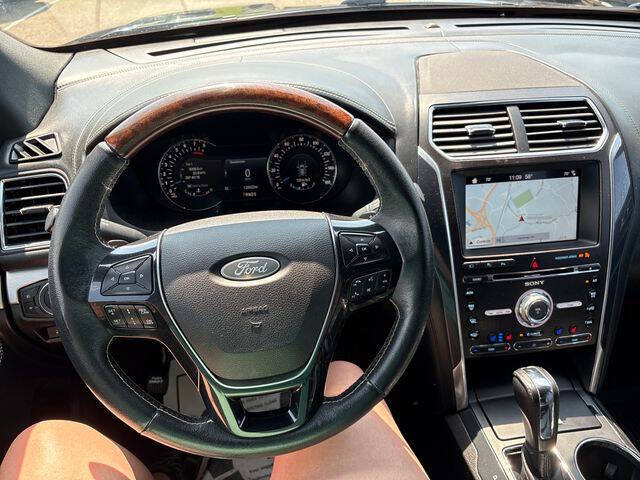 2018 Ford Explorer Platinum
