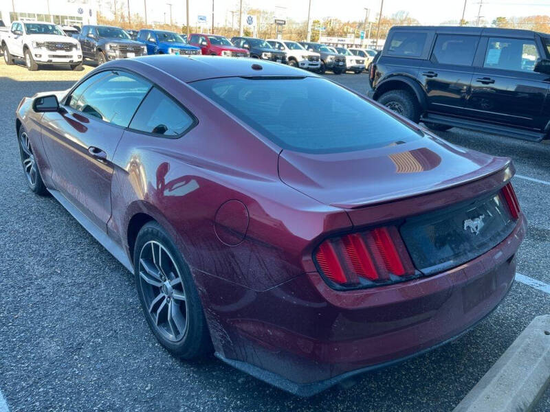 2016 Ford Mustang EcoBoost Premium