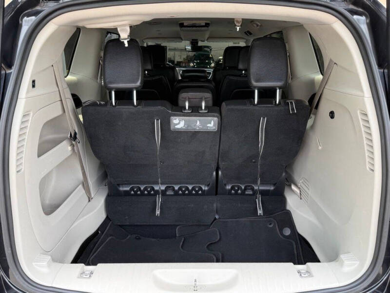2019 Chrysler Pacifica Touring L