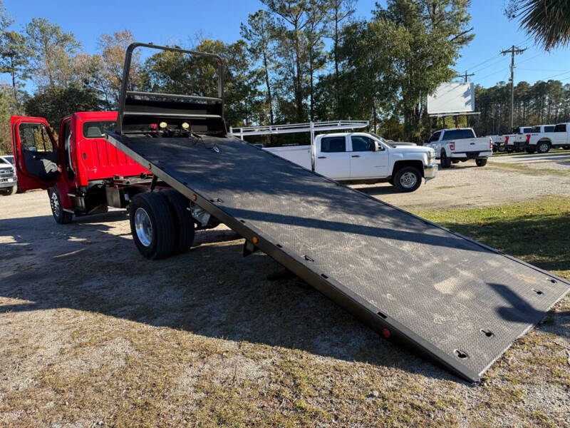 2010 Freightliner M2 106