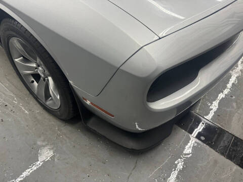2020 Dodge Challenger SXT