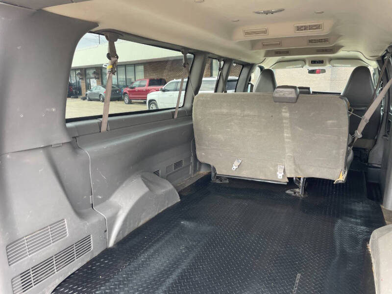 2017 Chevrolet Express LT 3500