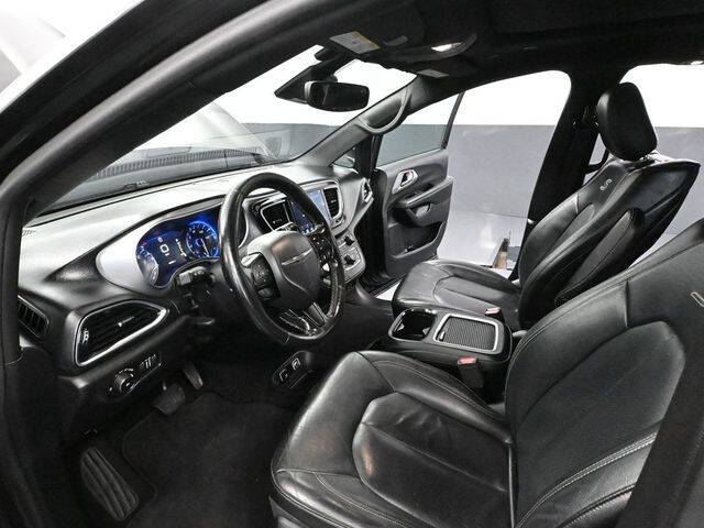 2019 Chrysler Pacifica Touring L Plus