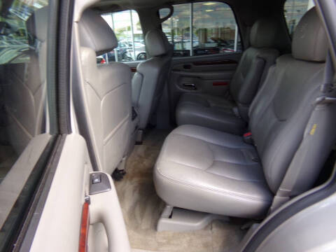 2005 Cadillac Escalade
