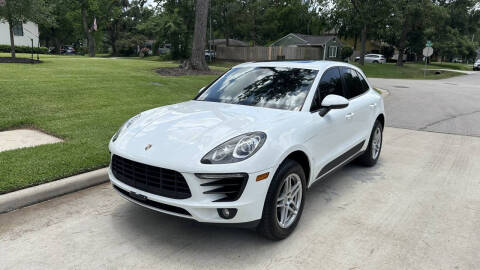 2018 Porsche Macan for sale at Amazon Autos in Houston TX