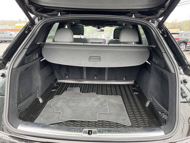 2022 Audi SQ5 3.0T quattro Premium Plus