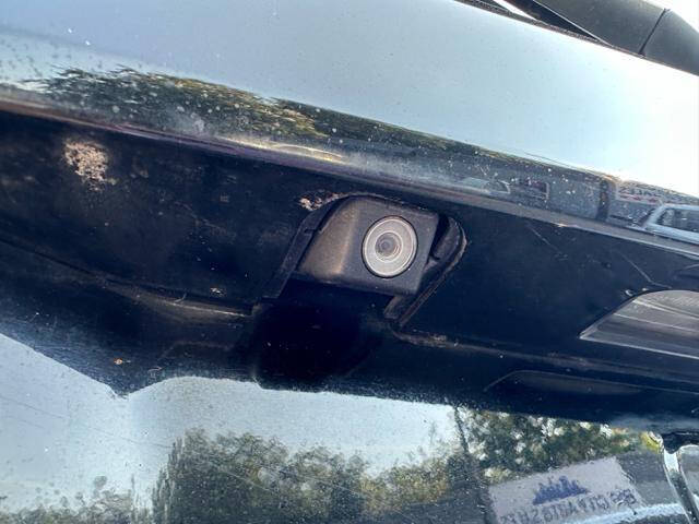 2012 Toyota Prius v Five