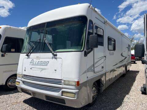 2001 Ford Motorhome Chassis for sale at BERKENKOTTER MOTORS in Brighton CO