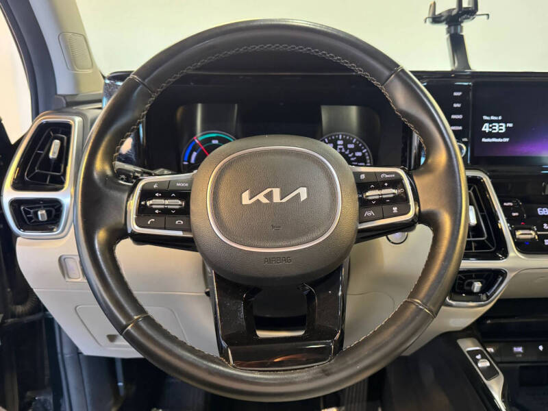 2022 Kia Sorento Plug-In Hybrid SX