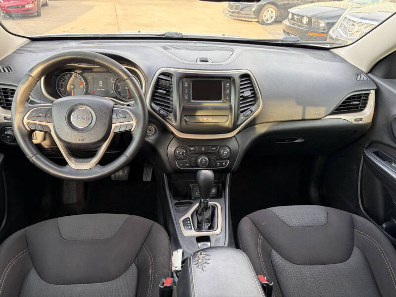 2016 Jeep Cherokee Latitude