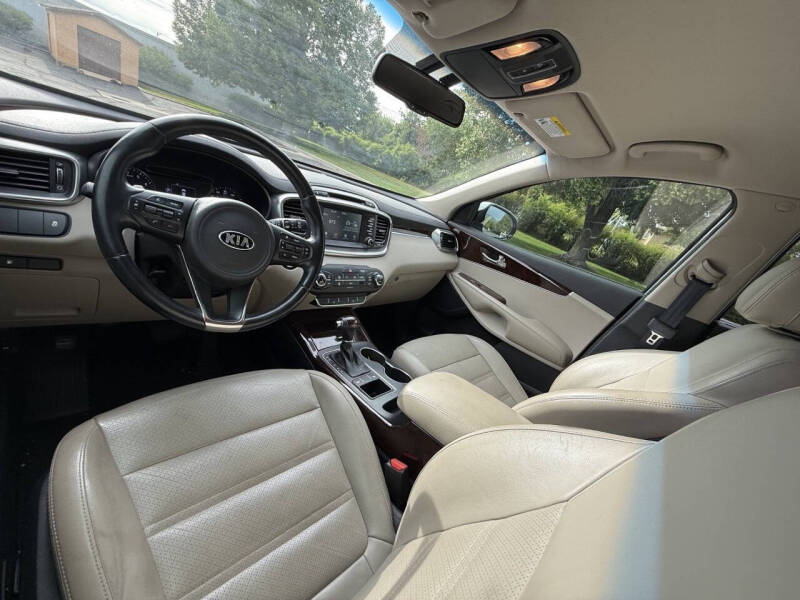 2017 Kia Sorento EX