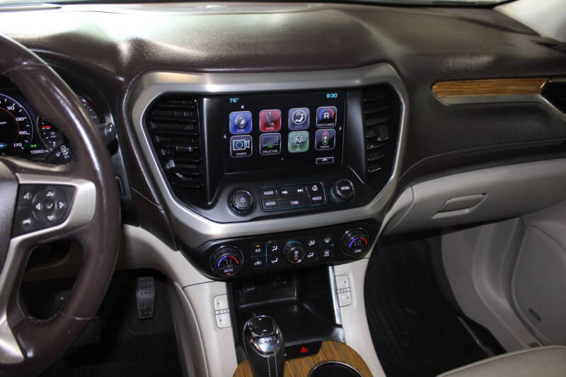 2017 GMC Acadia Denali