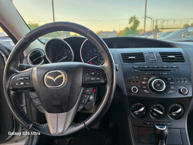 2012 Mazda MAZDA3 i Touring