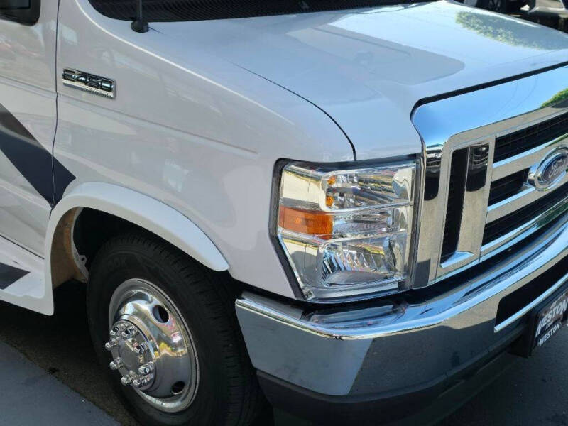 2023 Ford E-Series