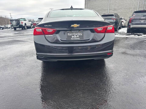 2022 Chevrolet Malibu LS