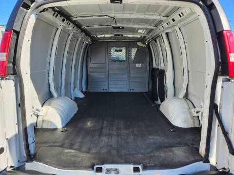 2020 Chevrolet Express 2500