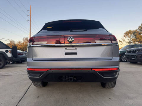 2024 Volkswagen Atlas Cross Sport SE
