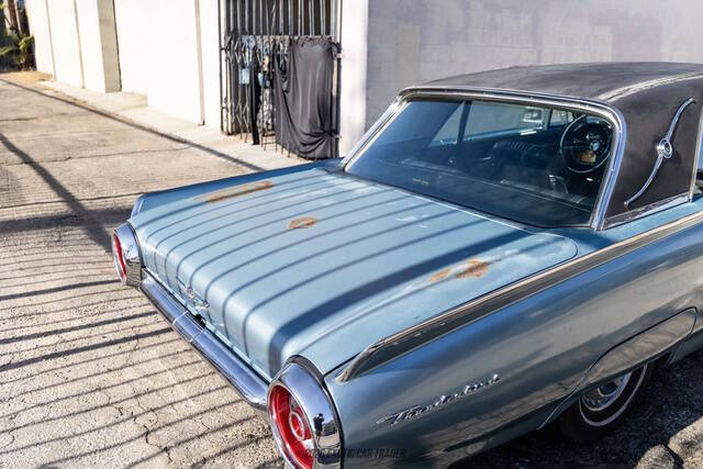 1968 Ford Thunderbird