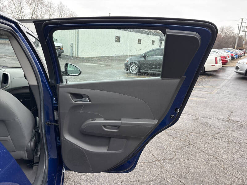 2012 Chevrolet Sonic LT