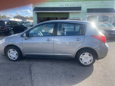 2012 Nissan Versa 1.8 S