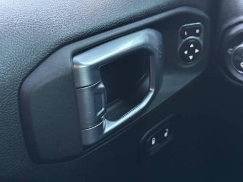 2022 Jeep Gladiator Sport S