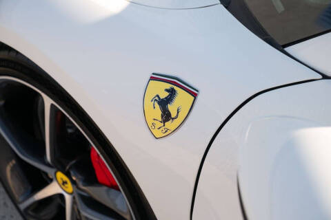 2024 Ferrari 296 GTS