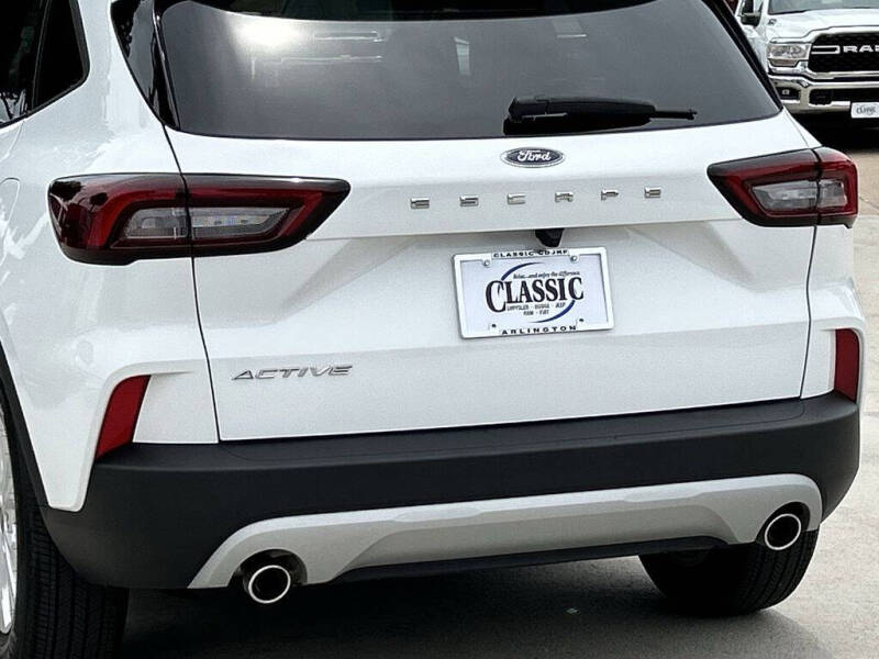 2025 Ford Escape Active