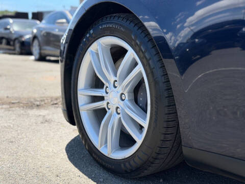 2015 Tesla Model S 85D