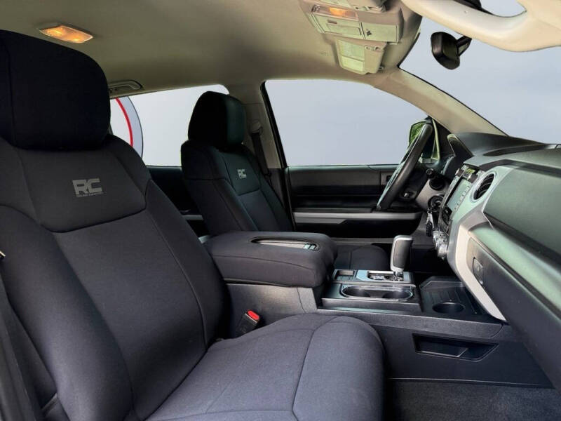 2019 Toyota Tundra SR5