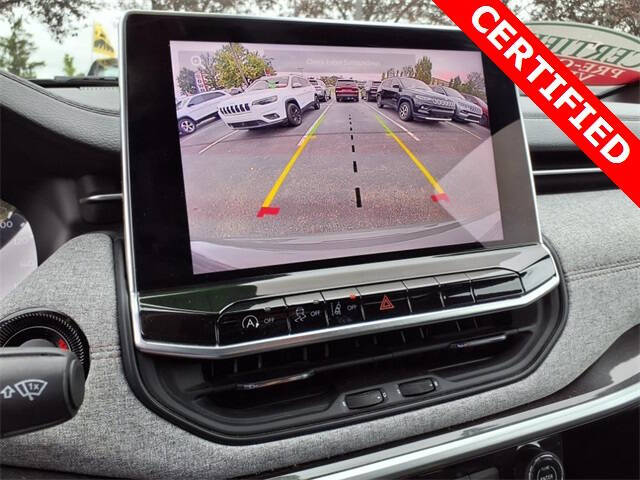 2023 Jeep Compass Latitude Lux