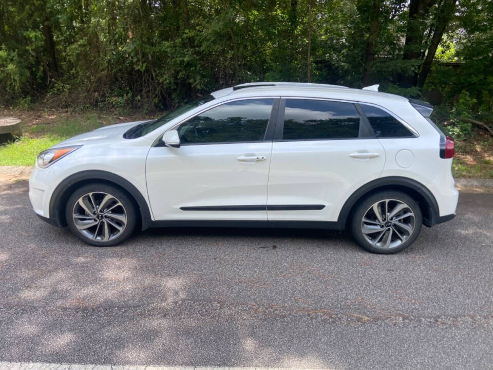 2018 Kia Niro for sale at Trading Solutions LLC in Buford, GA