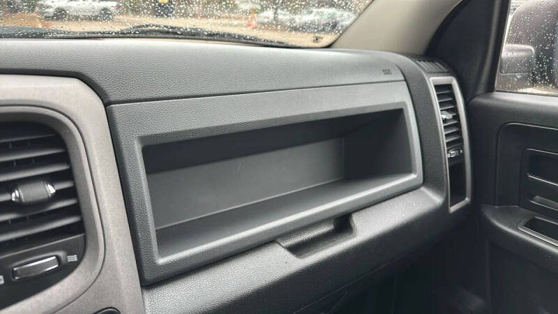 2017 RAM 1500 Express