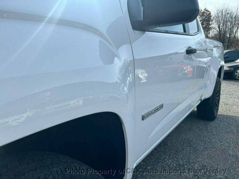 2022 GMC Canyon Elevation Standard