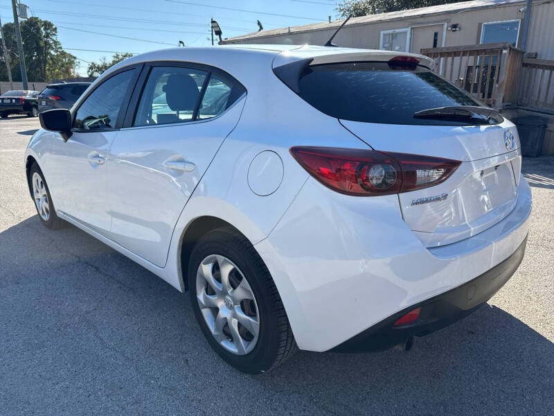 2016 Mazda MAZDA3 i Sport