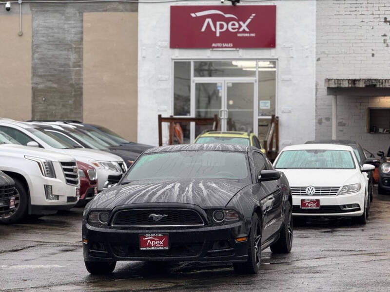 2014 Ford Mustang V6
