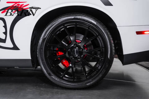 2015 Dodge Challenger SRT Hellcat