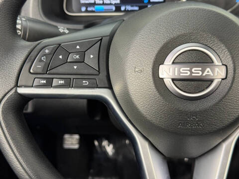 2025 Nissan LEAF S