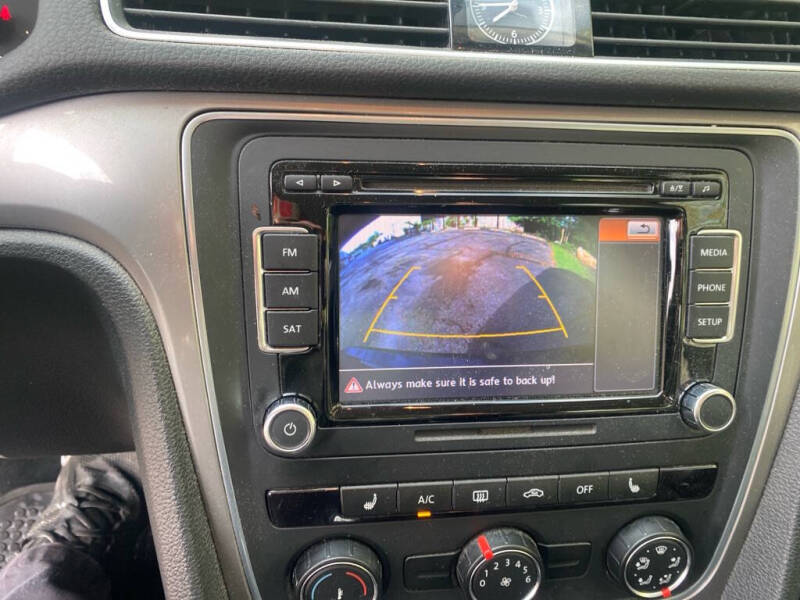 2015 Volkswagen Passat