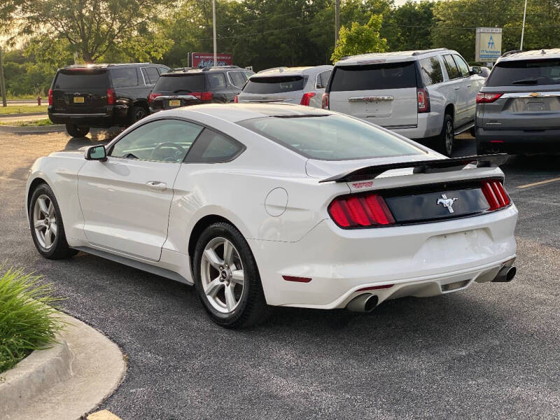 2016 Ford Mustang V6