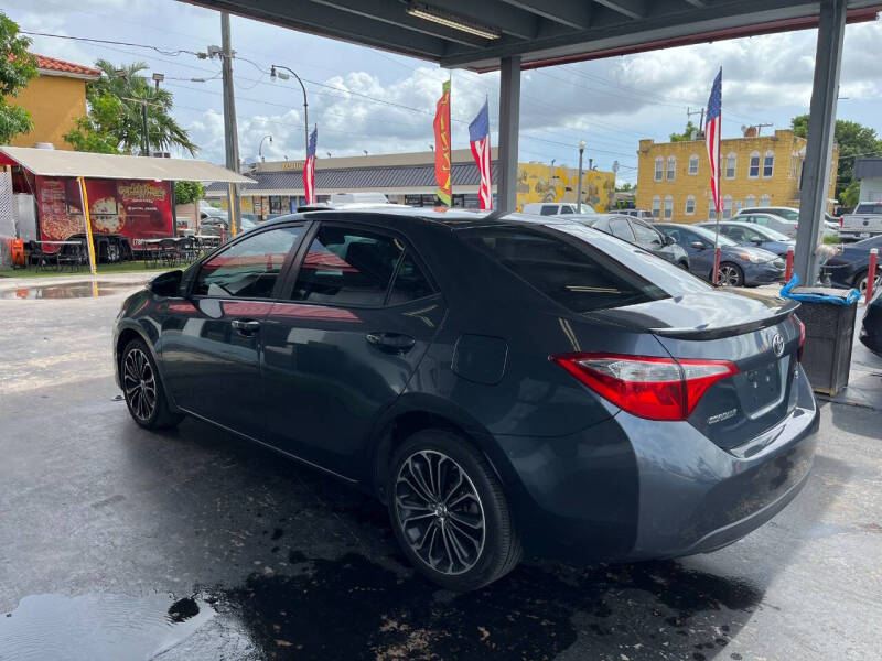 2016 Toyota Corolla S Plus photo 2