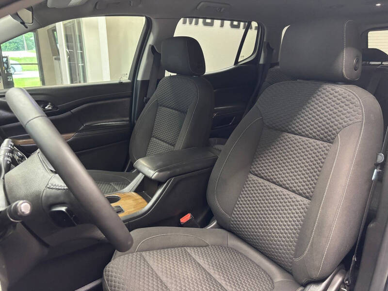 2019 GMC Acadia SLE-1